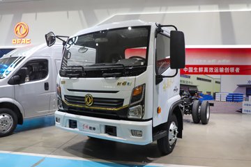 ����Ǭ��K6E 4.11�׵��Ŵ��綯��ʽ�Ῠ ����ʱ��140.41kWhͼƬ