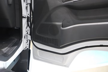 ����Ǭ��K6E 4.11�׵��Ŵ��綯��ʽ�Ῠ ����ʱ��140.41kWhͼƬ
