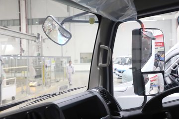 ����Ǭ��K6E 4.11�׵��Ŵ��綯��ʽ�Ῠ ����ʱ��140.41kWhͼƬ