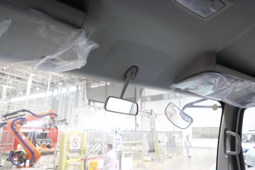 ����Ǭ��K6E 4.11�׵��Ŵ��綯��ʽ�Ῠ ����ʱ��140.41kWhͼƬ