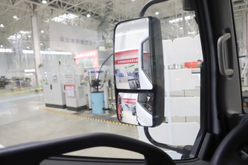 ����Ǭ��K6E 4.11�׵��Ŵ��綯��ʽ�Ῠ ����ʱ��140.41kWhͼƬ
