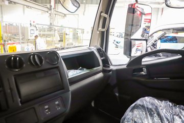 ����Ǭ��K6E 4.11�׵��Ŵ��綯��ʽ�Ῠ ����ʱ��140.41kWhͼƬ