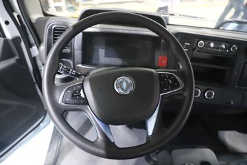 ����Ǭ��K6E 4.11�׵��Ŵ��綯��ʽ�Ῠ ����ʱ��140.41kWhͼƬ
