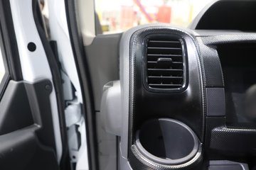 ����Ǭ��K6E 4.11�׵��Ŵ��綯��ʽ�Ῠ ����ʱ��140.41kWhͼƬ