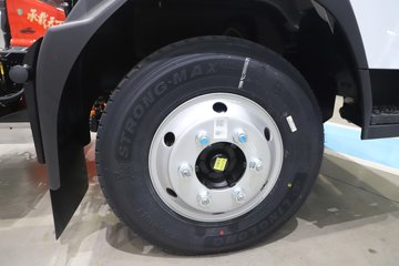 ����Ǭ��K6E 4.11�׵��Ŵ��綯��ʽ�Ῠ ����ʱ��140.41kWhͼƬ