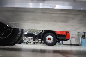 ����Ǭ��K6E 4.11�׵��Ŵ��綯��ʽ�Ῠ ����ʱ��140.41kWhͼƬ