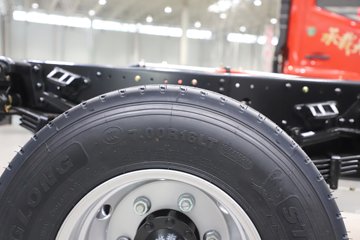 ����Ǭ��K6E 4.11�׵��Ŵ��綯��ʽ�Ῠ ����ʱ��140.41kWhͼƬ