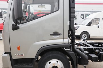 ���������D6-L 2025�� ���߹��� 2.5L���� 170���� ��ʿ��8�� 4.17�׵��������ῨͼƬ