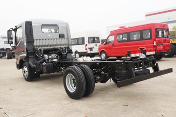 ���������D6-L 2025�� ���߹��� 2.5L���� 170���� ��ʿ��8�� 4.17�׵��������ῨͼƬ
