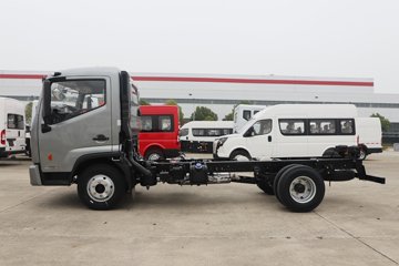 ���������D6-L 2025�� ���߹��� 2.5L���� 170���� ��ʿ��8�� 4.17�׵��������ῨͼƬ