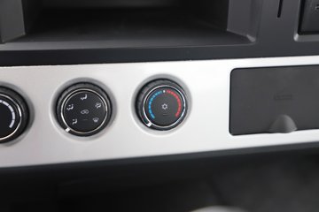 ���������D6-L 2025�� ���߹��� 2.5L���� 170���� ��ʿ��8�� 4.17�׵��������ῨͼƬ