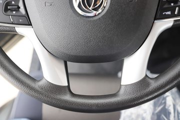 ���������D6-L 2025�� ���߹��� 2.5L���� 170���� ��ʿ��8�� 4.17�׵��������ῨͼƬ
