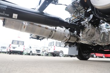 ���������D6-L 2025�� ���߹��� 2.5L���� 170���� ��ʿ��8�� 4.17�׵��������ῨͼƬ