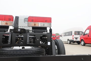 ���������D6-L 2025�� ���߹��� 2.5L���� 170���� ��ʿ��8�� 4.17�׵��������ῨͼƬ