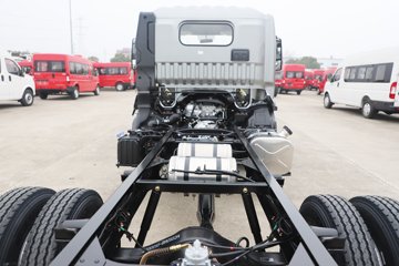 ���������D6-L 2025�� ���߹��� 2.5L���� 170���� ��ʿ��8�� 4.17�׵��������ῨͼƬ