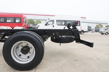 ���������D6-L 2025�� ���߹��� 2.5L���� 170���� ��ʿ��8�� 4.17�׵��������ῨͼƬ