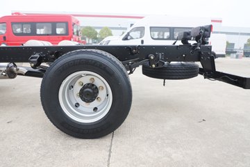 ���������D6-L 2025�� ���߹��� 2.5L���� 170���� ��ʿ��8�� 4.17�׵��������ῨͼƬ