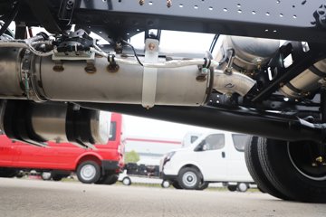 ���������D6-L 2025�� ���߹��� 2.5L���� 170���� ��ʿ��8�� 4.17�׵��������ῨͼƬ