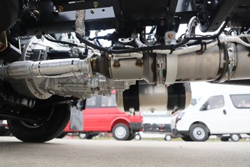 ���������D6-L 2025�� ���߹��� 2.5L���� 170���� ��ʿ��8�� 4.17�׵��������ῨͼƬ