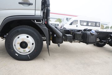 ���������D6-L 2025�� ���߹��� 2.5L���� 170���� ��ʿ��8�� 4.17�׵��������ῨͼƬ