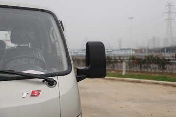 ����;�� T5 1.6L 122���� ���� 2.835��˫������С��ͼƬ