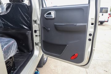 ����;�� T5 1.6L 122���� ���� 2.835��˫������С��ͼƬ