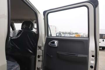 ����;�� T5 1.6L 122���� ���� 2.835��˫������С��ͼƬ