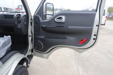 ����;�� T5 1.6L 122���� ���� 2.835��˫������С��ͼƬ