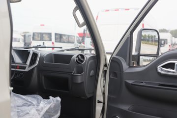 ����;�� T5 1.6L 122���� ���� 2.835��˫������С��ͼƬ