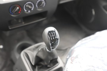 ����;�� T5 1.6L 122���� ���� 2.835��˫������С��ͼƬ