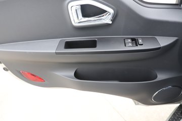 ����;�� T5 1.6L 122���� ���� 2.835��˫������С��ͼƬ