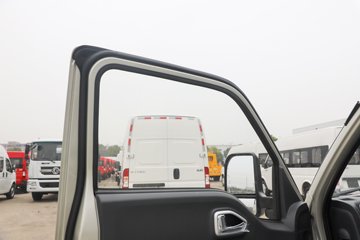 ����;�� T5 1.6L 122���� ���� 2.835��˫������С��ͼƬ