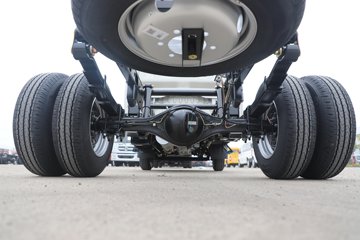 ����;�� T5 1.6L 122���� ���� 2.835��˫������С��ͼƬ