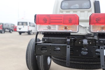 ����;�� T5 1.6L 122���� ���� 2.835��˫������С��ͼƬ