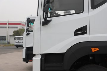 ���������D9 4X2 ���綯ѹ��ʽ�������䳵 ����ʱ��231.84kWhͼƬ