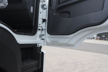 ���������D9 4X2 ���綯ѹ��ʽ�������䳵 ����ʱ��231.84kWhͼƬ