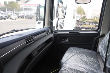 ���������D9 4X2 ���綯ѹ��ʽ�������䳵 ����ʱ��231.84kWhͼƬ