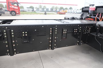 ���������D9 4X2 ���綯ѹ��ʽ�������䳵 ����ʱ��231.84kWhͼƬ