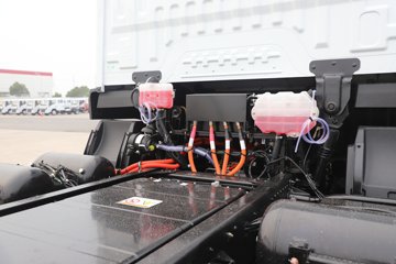 ���������D9 4X2 ���綯ѹ��ʽ�������䳵 ����ʱ��231.84kWhͼƬ