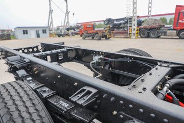 ���������D9 4X2 ���綯ѹ��ʽ�������䳵 ����ʱ��231.84kWhͼƬ