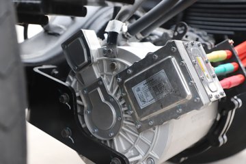 ���������D9 4X2 ���綯ѹ��ʽ�������䳵 ����ʱ��231.84kWhͼƬ