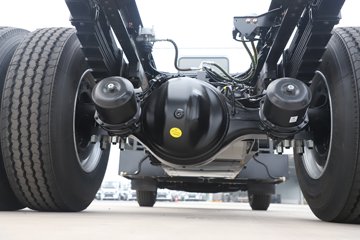 ���������D9 4X2 ���綯ѹ��ʽ�������䳵 ����ʱ��231.84kWhͼƬ