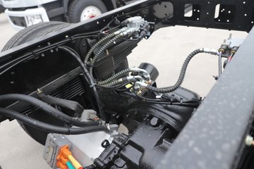 ���������D9 4X2 ���綯ѹ��ʽ�������䳵 ����ʱ��231.84kWhͼƬ