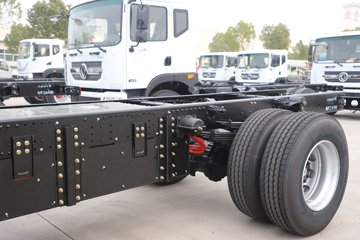 ���������D9 4X2 ���綯ѹ��ʽ�������䳵 ����ʱ��231.84kWhͼƬ