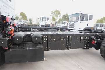 ���������D9 4X2 ���綯ѹ��ʽ�������䳵 ����ʱ��231.84kWhͼƬ