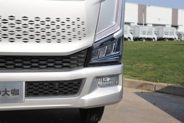 ����Ծ�� ��ԽH500�� 2.5L���� 170���� ��ʿ��8�� ��ɲ 4.2�׵��Ų�դʽ�ῨͼƬ