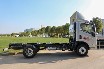 ����Ծ�� ��ԽH500�� 2.5L���� 170���� ��ʿ��8�� ��ɲ 4.2�׵��Ų�դʽ�ῨͼƬ