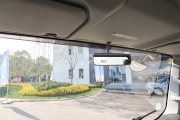 ����Ծ�� ��ԽH500�� 2.5L���� 170���� ��ʿ��8�� ��ɲ 4.2�׵��Ų�դʽ�ῨͼƬ