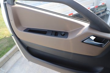 ����Ծ�� ��ԽH500�� 2.5L���� 170���� ��ʿ��8�� ��ɲ 4.2�׵��Ų�դʽ�ῨͼƬ