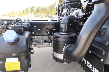 ����Ծ�� ��ԽH500�� 2.5L���� 170���� ��ʿ��8�� ��ɲ 4.2�׵��Ų�դʽ�ῨͼƬ